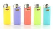 5 briquets Bic mini � pierre Pastel